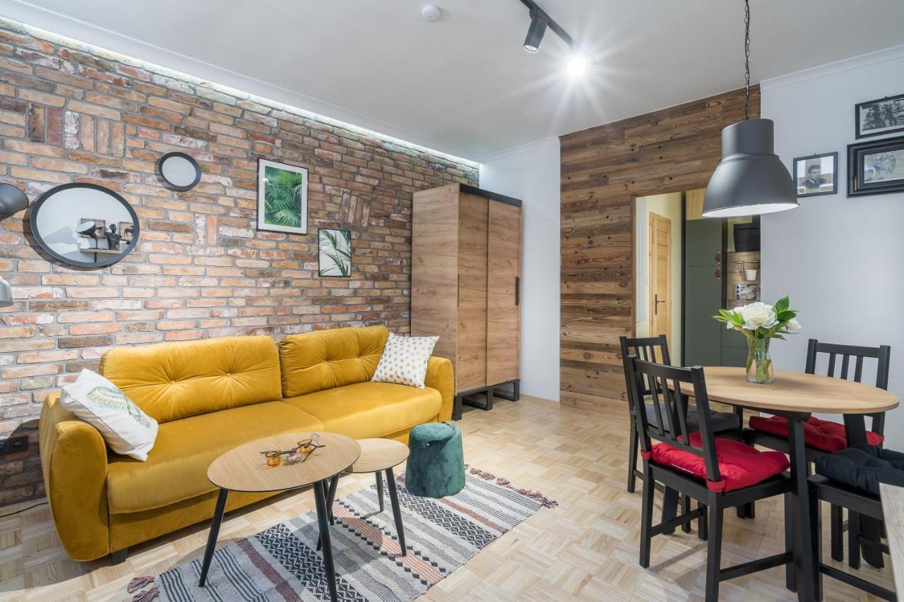 Apartament Stacja 11 Bulwar Ac Progres Torun Bagian luar foto