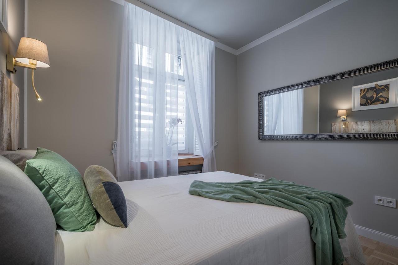 Apartament Stacja 11 Bulwar Ac Progres Torun Bagian luar foto